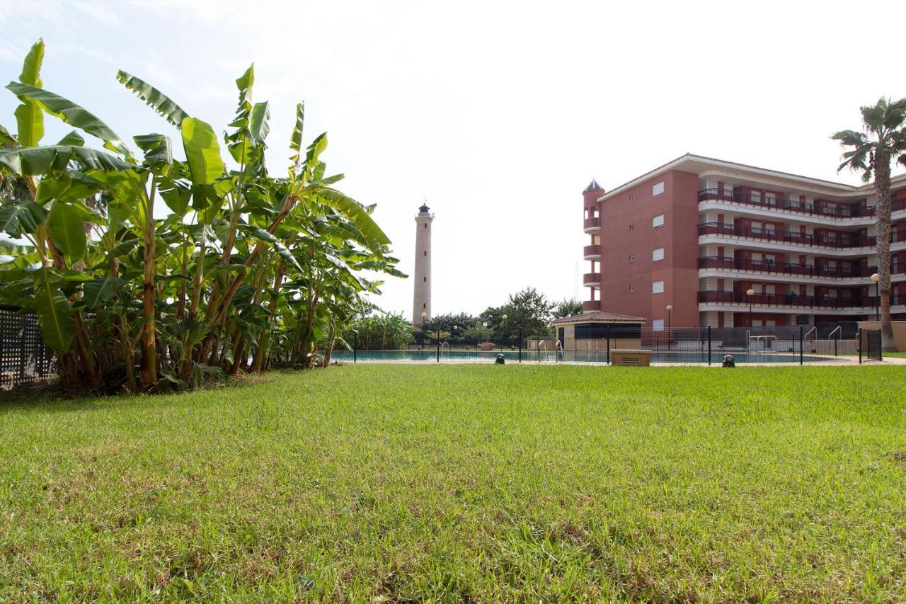 Global Properties, Apartamento Con Gran Terraza Y Piscina Canet d'En Berenguer Luaran gambar