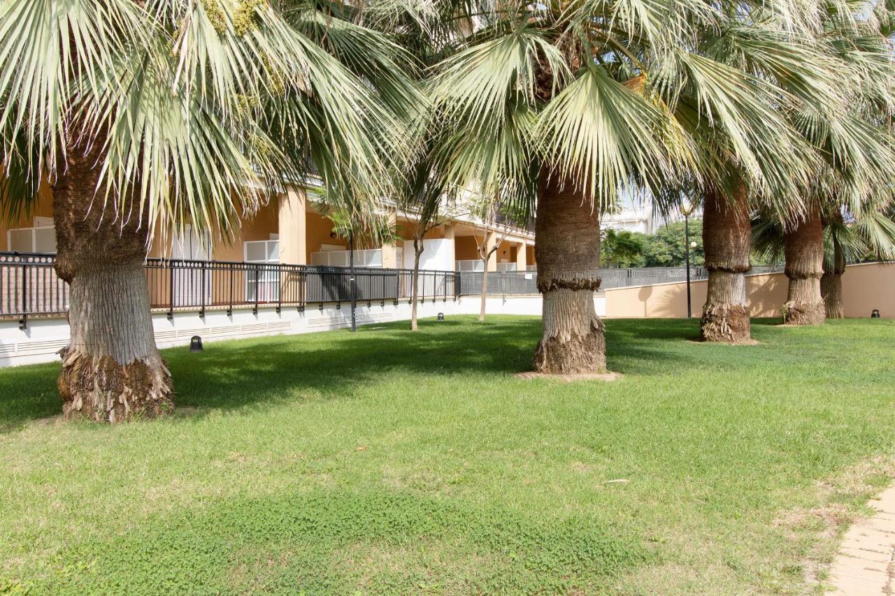 Global Properties, Apartamento Con Gran Terraza Y Piscina Canet d'En Berenguer Luaran gambar