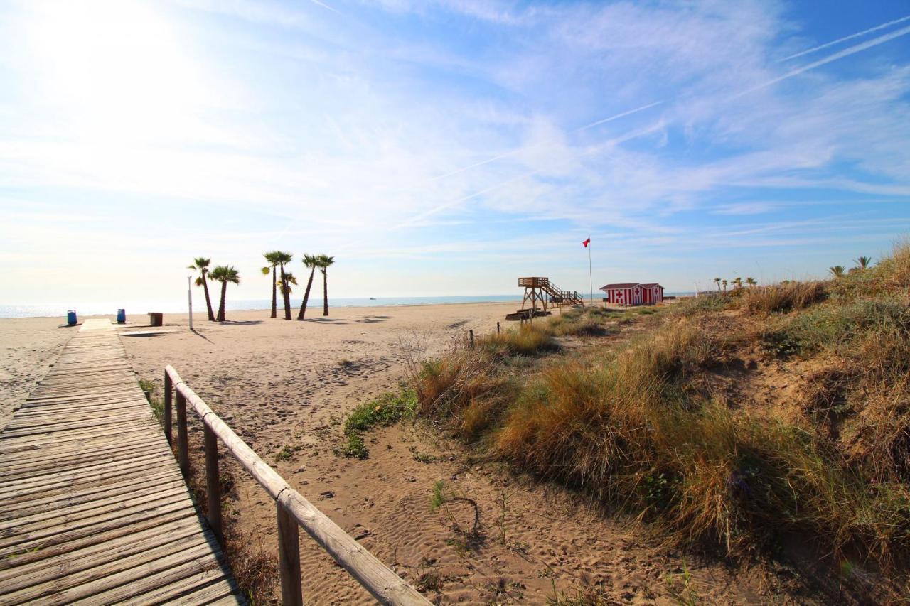 Global Properties, Apartamento Con Gran Terraza Y Piscina Canet d'En Berenguer Luaran gambar
