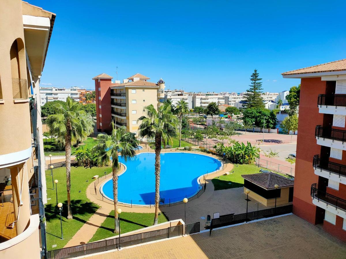 Global Properties, Apartamento Con Gran Terraza Y Piscina Canet d'En Berenguer Luaran gambar