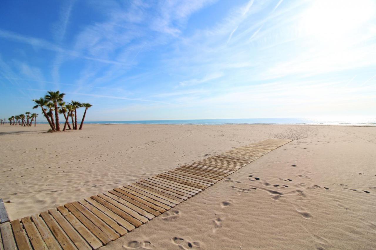 Global Properties, Apartamento Con Gran Terraza Y Piscina Canet d'En Berenguer Luaran gambar